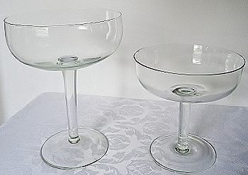 ../IMAGENS/PRATA-MARIANA/catitagdepeq.jpg ../IMAGENS/PRATA-MARIANA/catitagdepeq.jpg