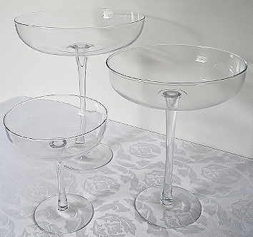 ../IMAGENS/PRATA-MARIANA/emas3.jpg ../IMAGENS/PRATA-MARIANA/emas3.jpg